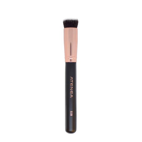 Brochas E18 Atenea plana kabuki pequeña corrector / base