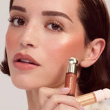 Kit de Rare Beauty Rubor e Iluminador