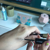 Gel iluminador para cejas